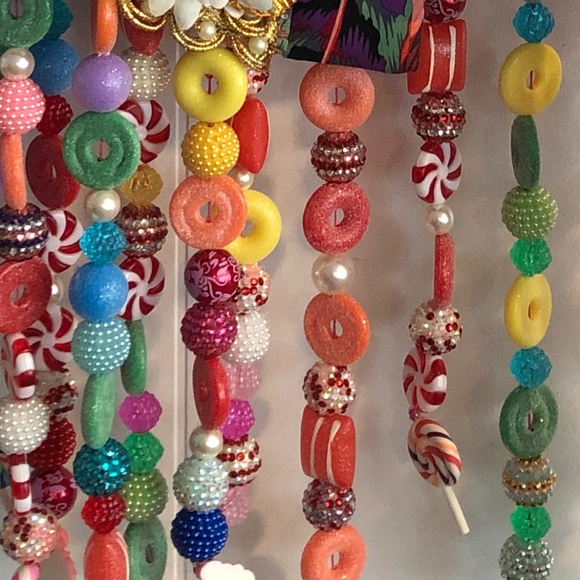 Handmade Candy/Flower Vest For Costume Party with gloves, earrings and barret - Picture 8 of 9